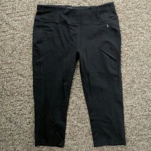 Women's Grey Capris zip pocket